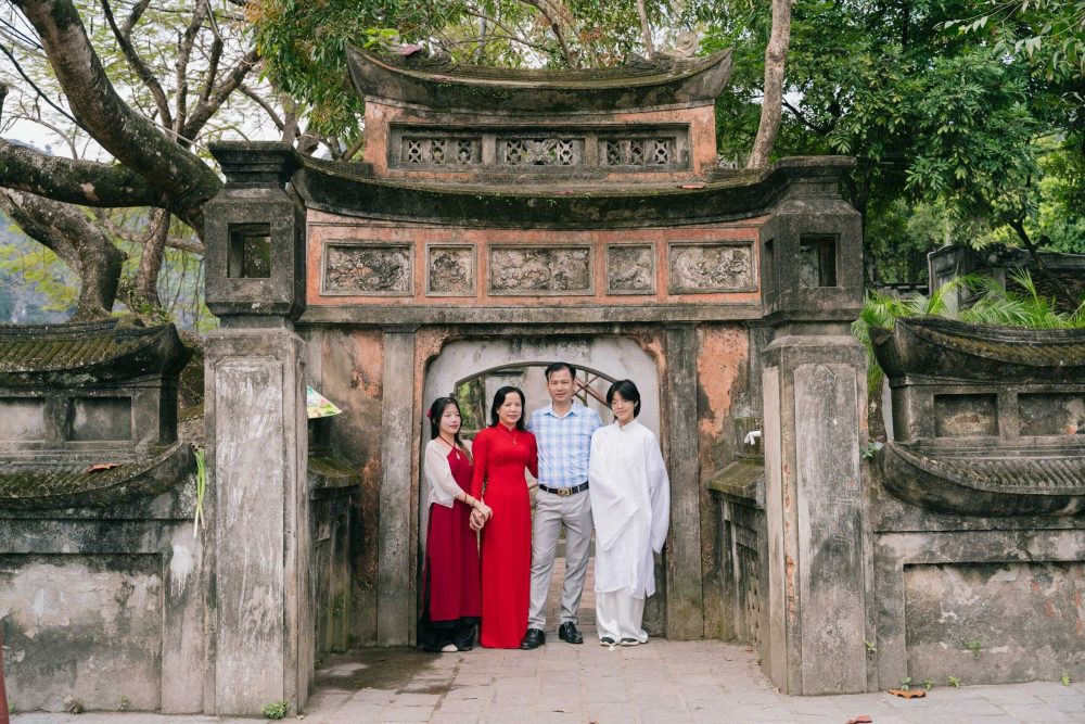 le-king-temple-hoa-lu-ancient-capital